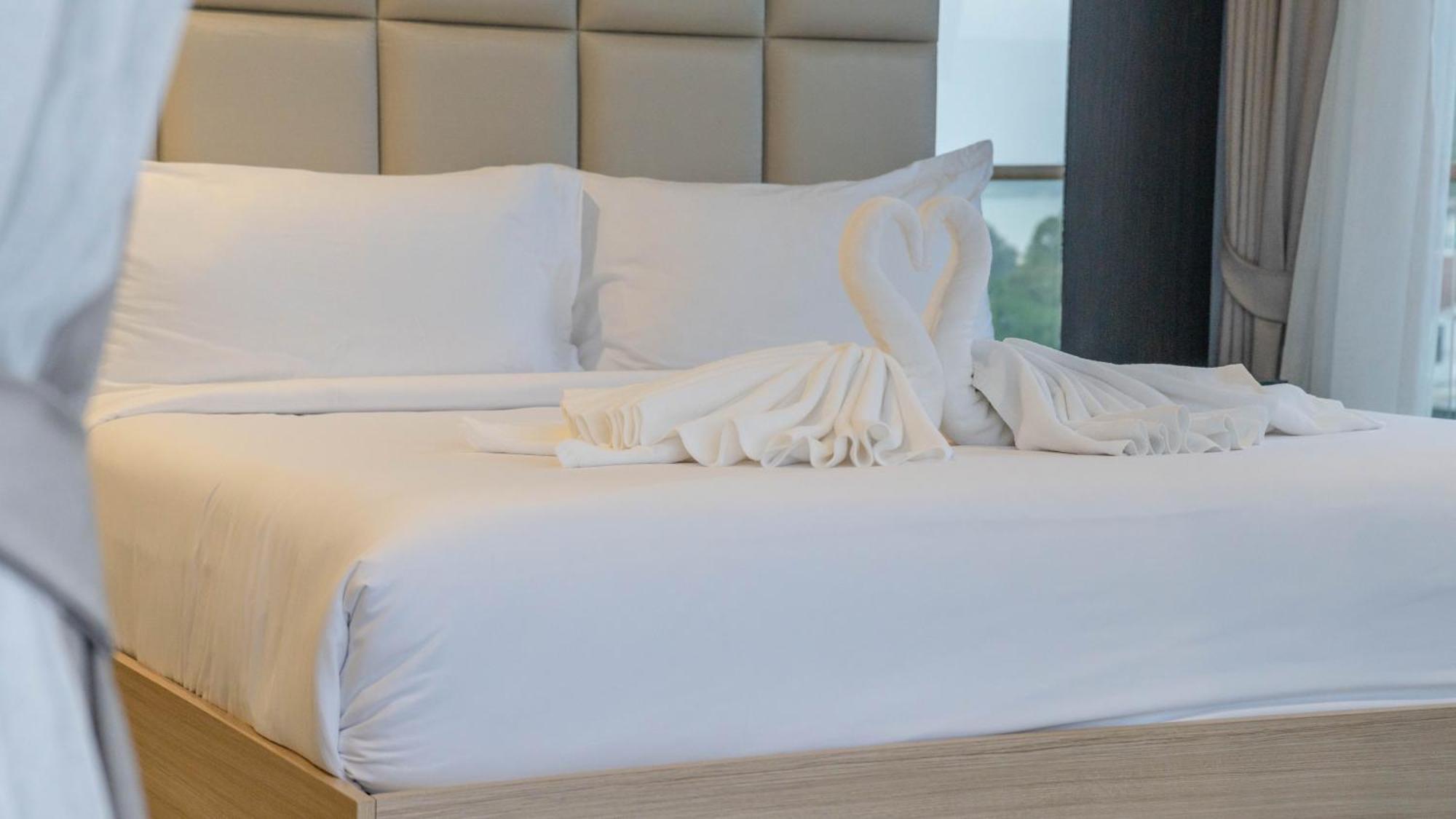 Elite Atoll Serviced Apartments Phuket Rawai Екстериор снимка