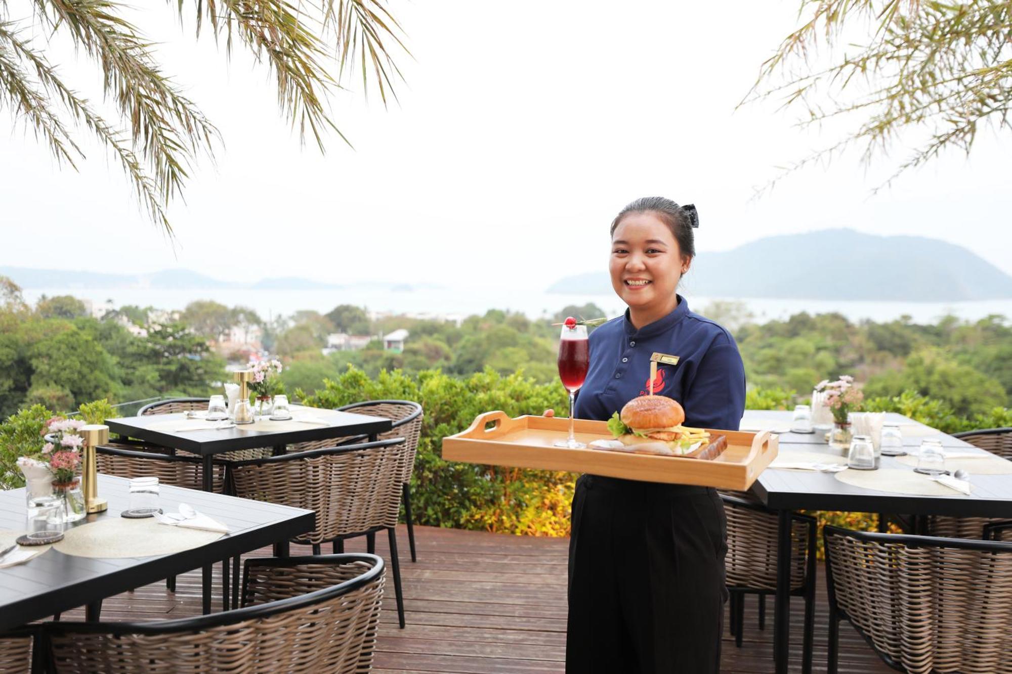 Elite Atoll Serviced Apartments Phuket Rawai Екстериор снимка