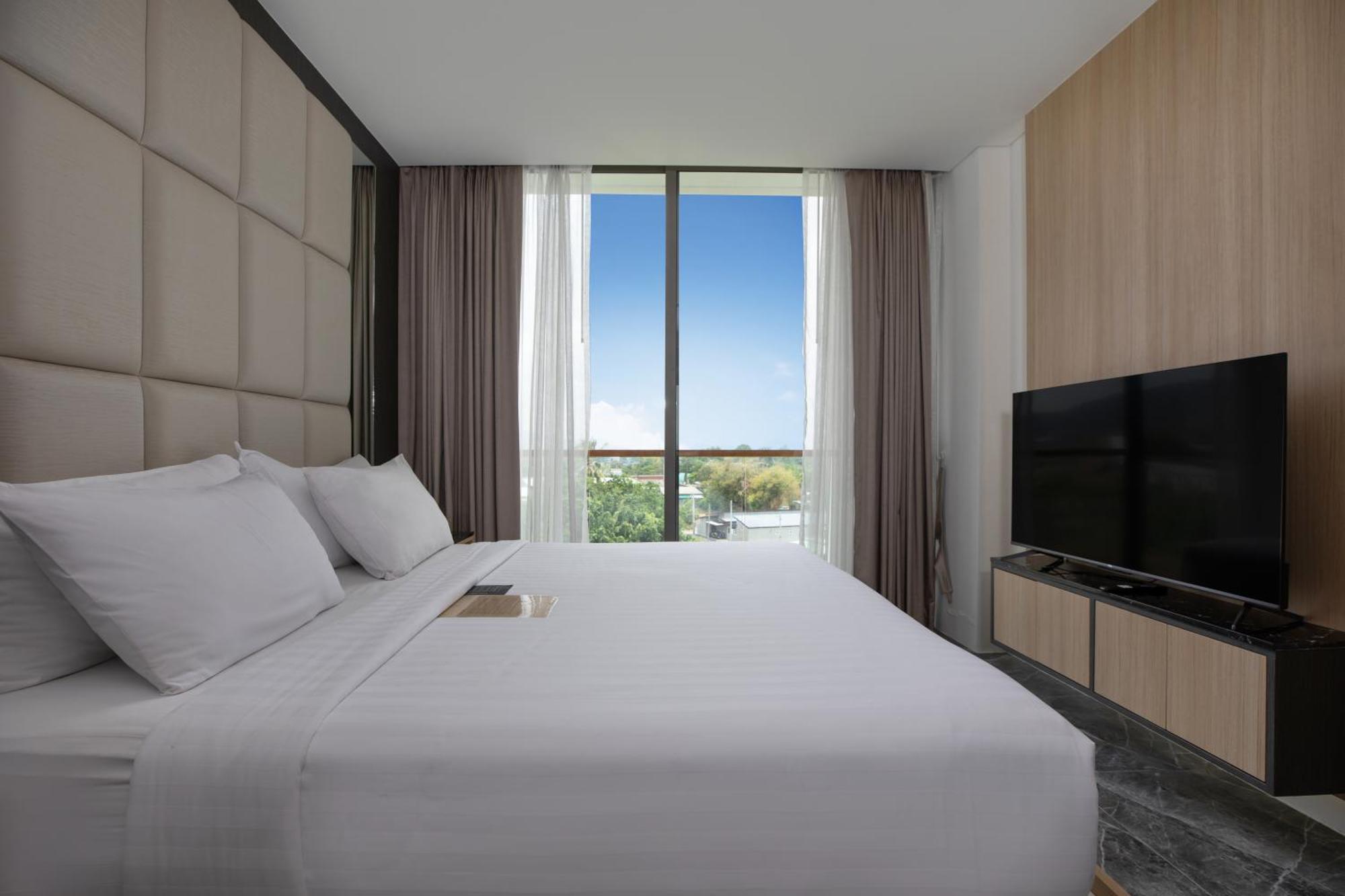 Elite Atoll Serviced Apartments Phuket Rawai Екстериор снимка